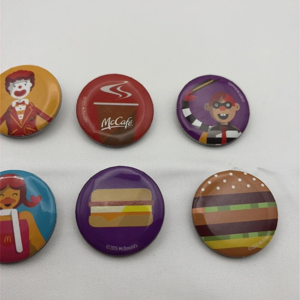 Lot Of 8 2015 McDonald's Employee Button Pins‎ Ronald Hamburglar Birdie Big Mac